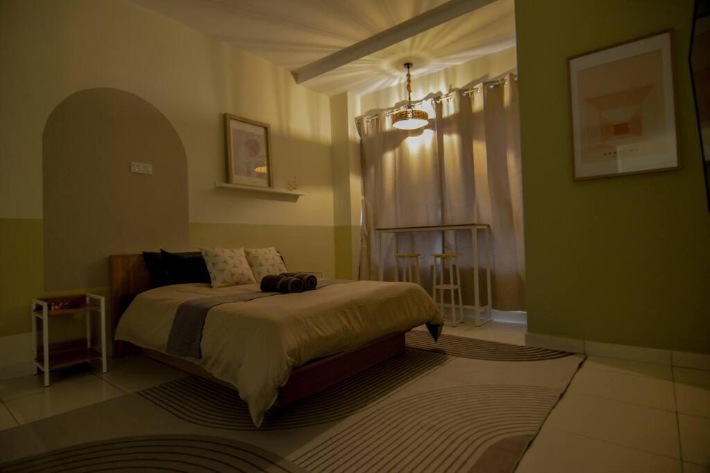 Kl Art Nouveau Suite, Mrt, Free Parking, Self Check In Apartment